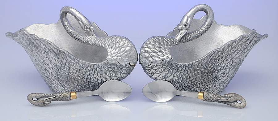 Swan (Aluminum, Hollowware) (Set of 2) Sauce/Gravy Boat by Arthur Court-1