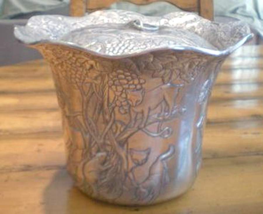 Aluminum Hollowware Ice Bucket & Lid by Arthur Court-1