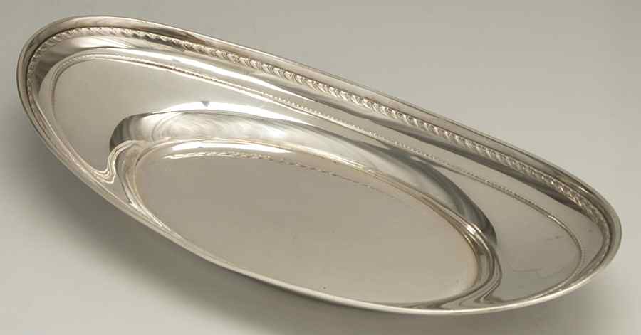 J1011 (Sterling, Hollowware) 11" Bread Tray by Alvin-1