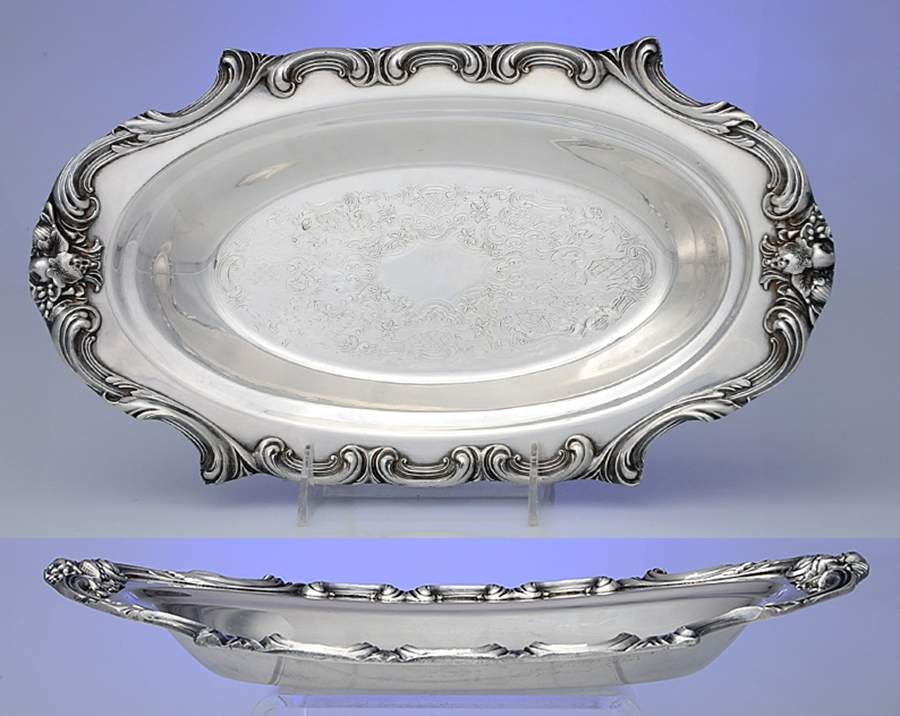 1720 (Silverplate, Hollowware) 12" Bread Tray by Amston-1