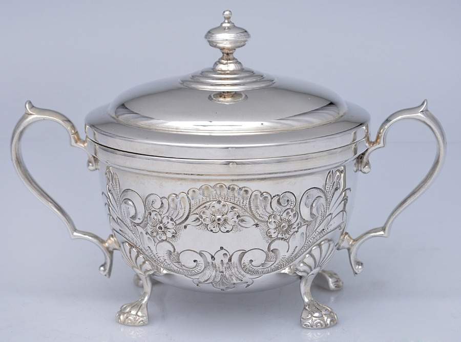 824 (Sterling, Hollowware) Sugar Bowl & Lid by Amston-1