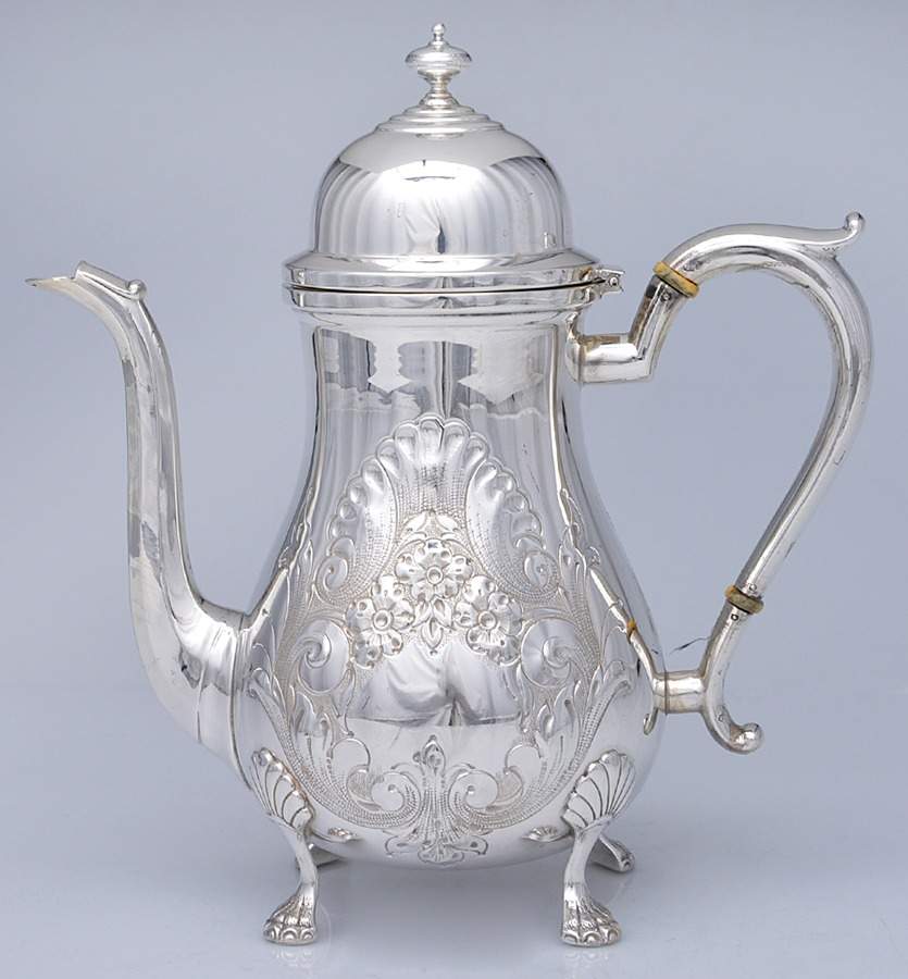 824 (Sterling, Hollowware) Coffee Pot by Amston-1