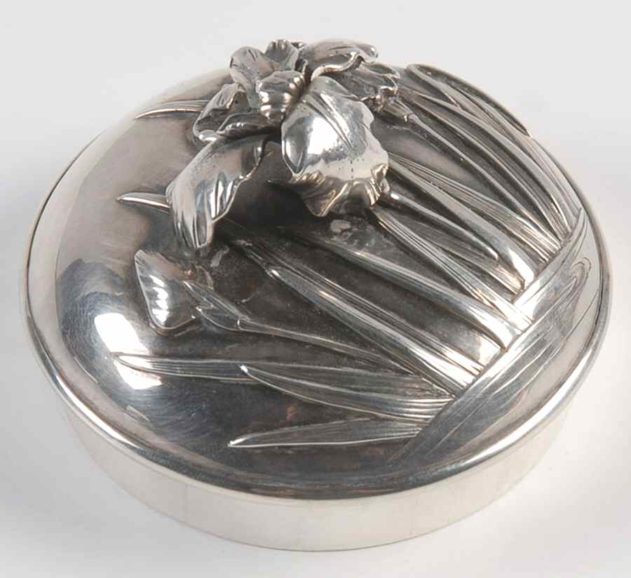 A3B1 (Sterling, Hollowware) Lid for Teapot by Arthur & Bond-1