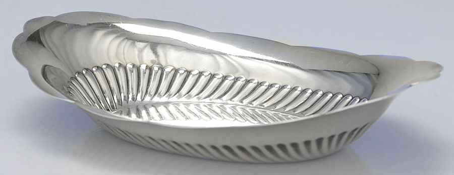 B250 (Sterling, Hollowware) 6" Bon Bon Bowl by Alvin-1