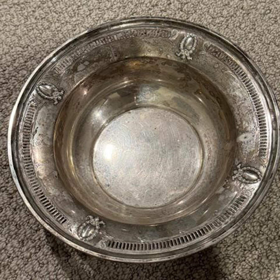 186 (Sterling, Hollowware) 9" Round Vegetable Bowl by A.M. Soffel Co-1