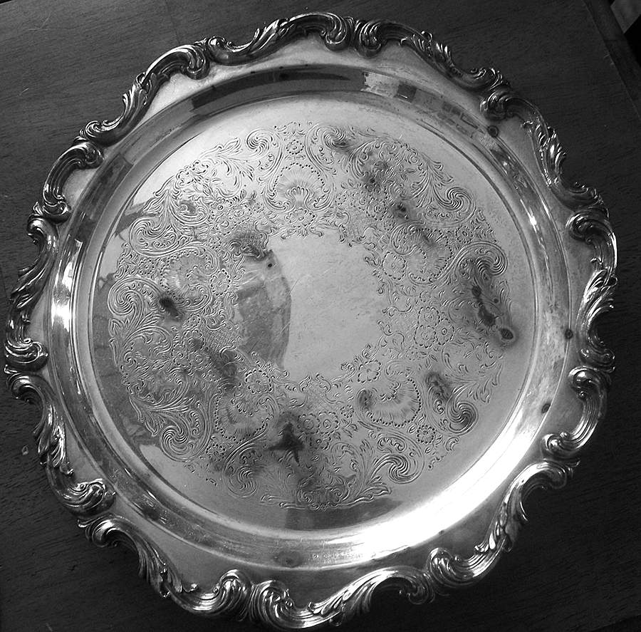 1720 (Silverplate, Hollowware) Round Silverplate Tray by Amston-1