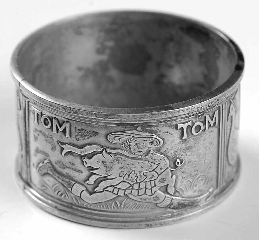 ALS19 (Sterling, Hollowware) Sterling Napkin Ring by Alvin-1