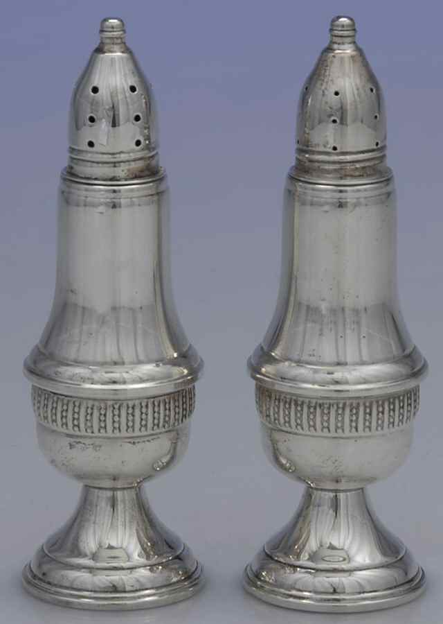 846 (Sterling, Hollowware) Weighted Salt and Pepper Set by AMC-1