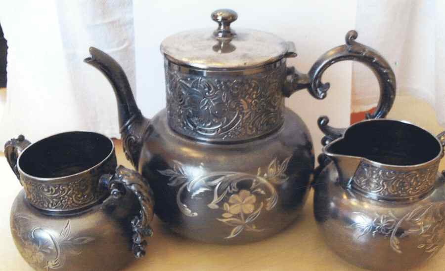 810 (Silverplate, Hollowware) Teapot by Adelphi-1