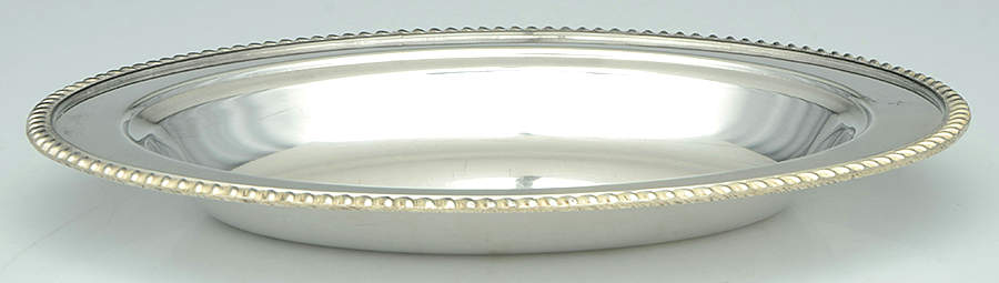 7000 (Silverplate, Hollowware) 12" Oval Vegetable by Academy-1