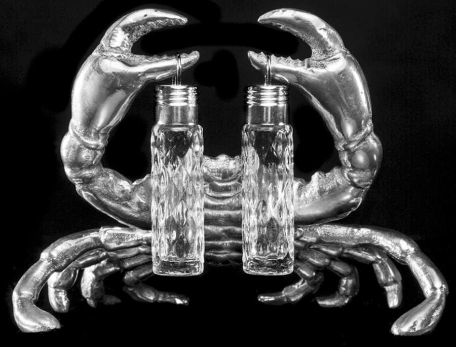 Wonders of the Water (Aluminum, Serveware) Hanging Salt/Pepper Shaker Set w/Holder by Arthur Court-1
