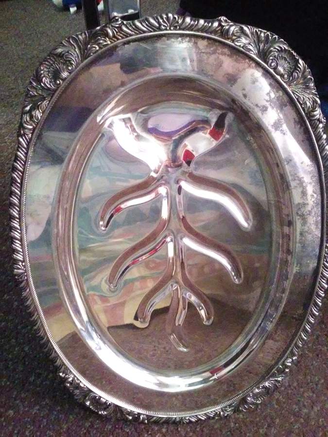 2071 (Silverplate, Hollowware) Medium Plated Footed Meat Platter with Well by Amston-1