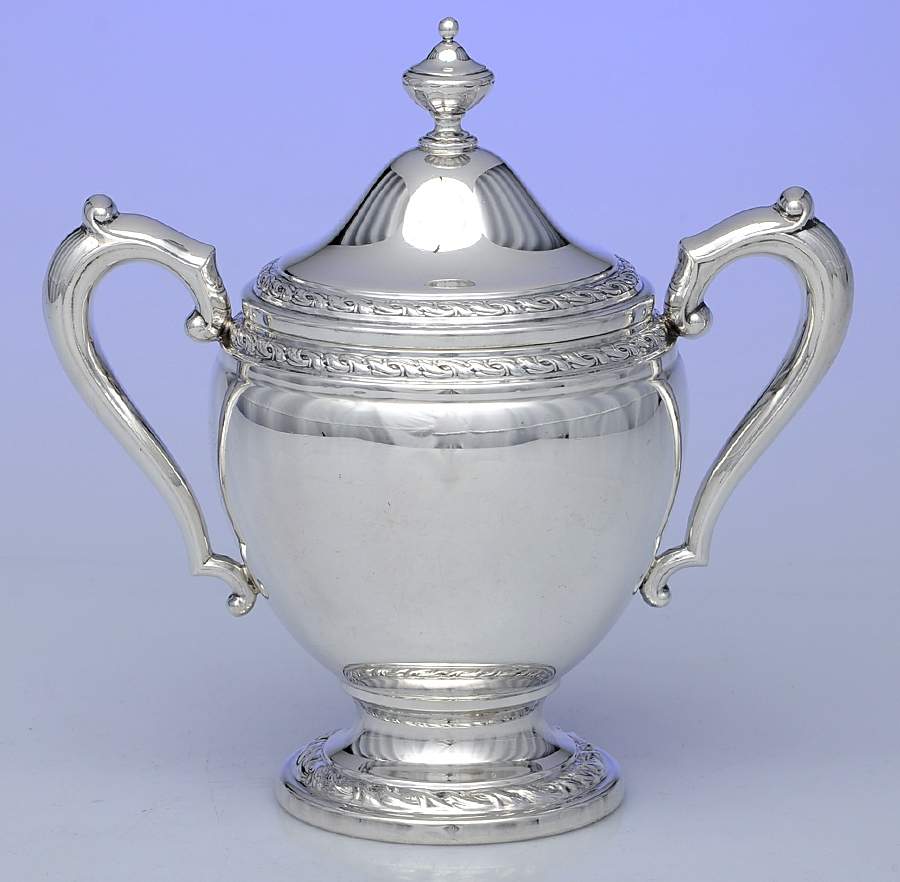 816 (Sterling, Hollowware) Sugar Bowl & Lid by Amston-1