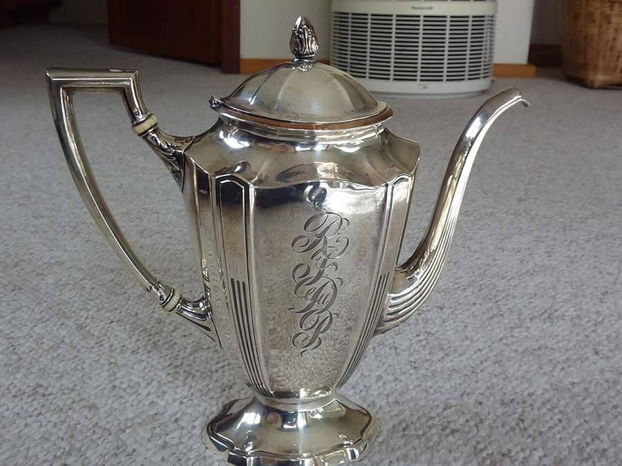 X34 (Sterling, Hollowware) Coffee Pot by Alvin-1