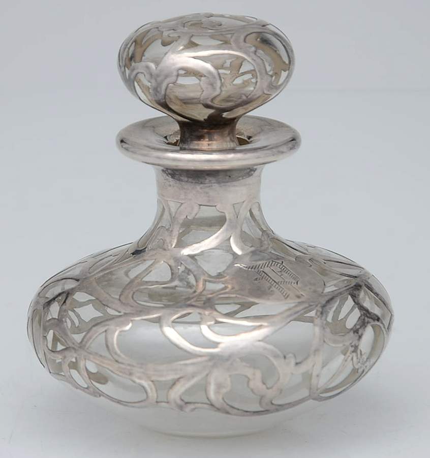 C121 (Sterling, Hollowware) Crystal Perfume Bottle Stopper with Stering Overlay by Alvin-1