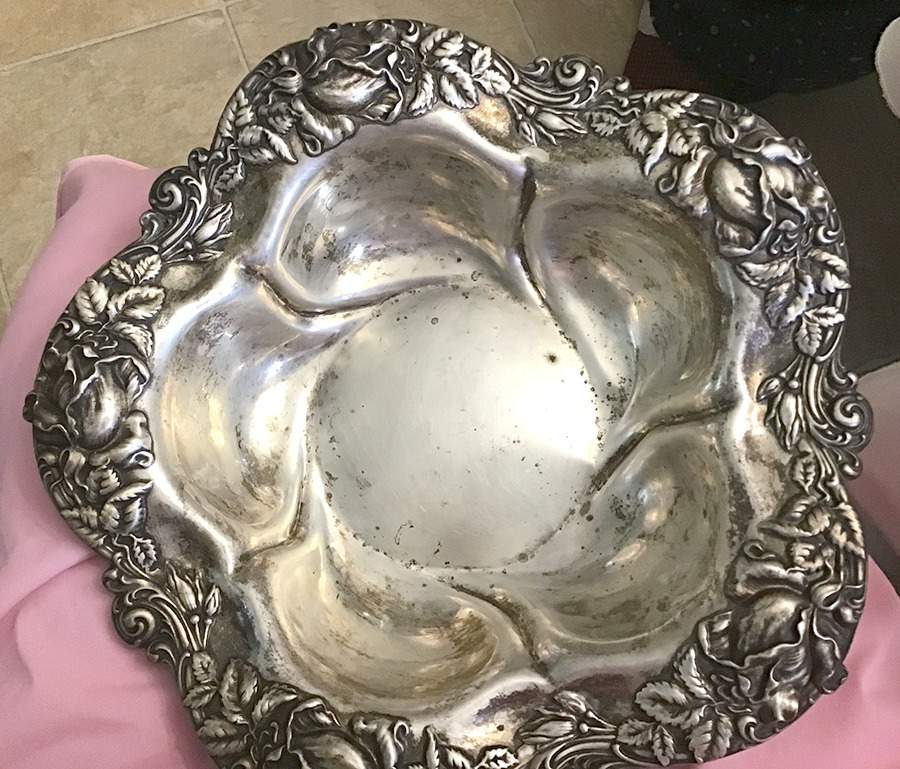 Bridal Rose (Sterling, Hollowware) 11" Round Vegetable by Alvin-1