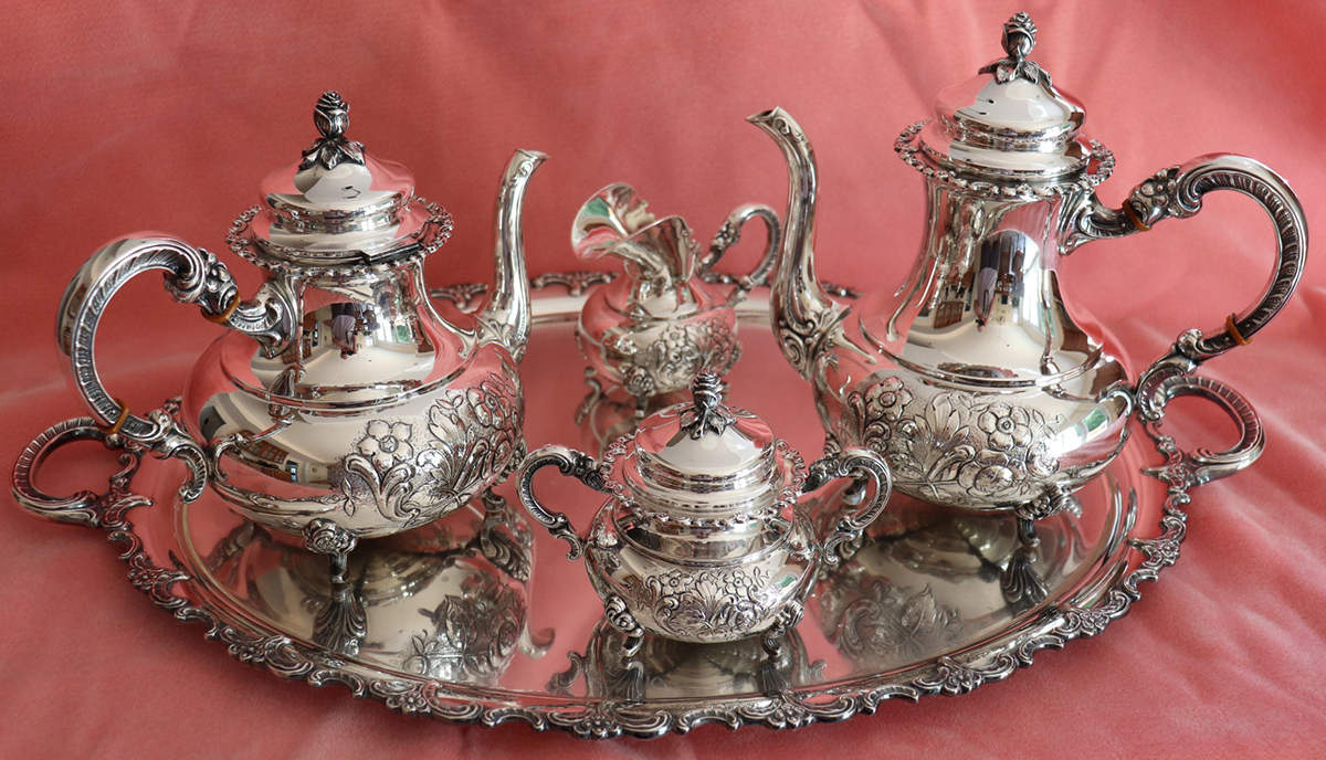 AHD4 9Sterling, Hollowware) Large Silverplate Waiter Tray by ALT-Heidelberg Silver-1