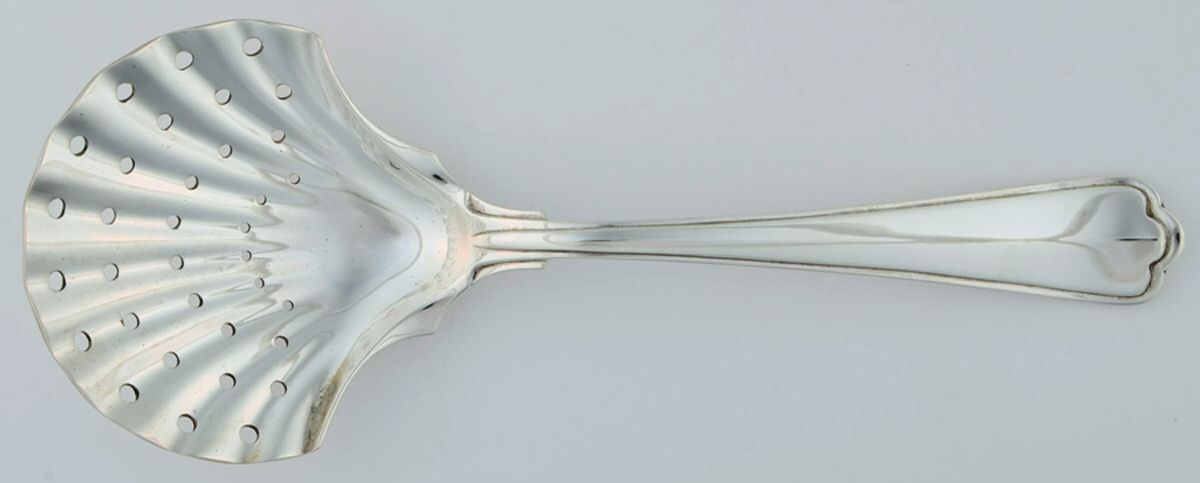 Saint Mark (Sterling) Pierced Vegetable Serving Spoon by Buccellati-1