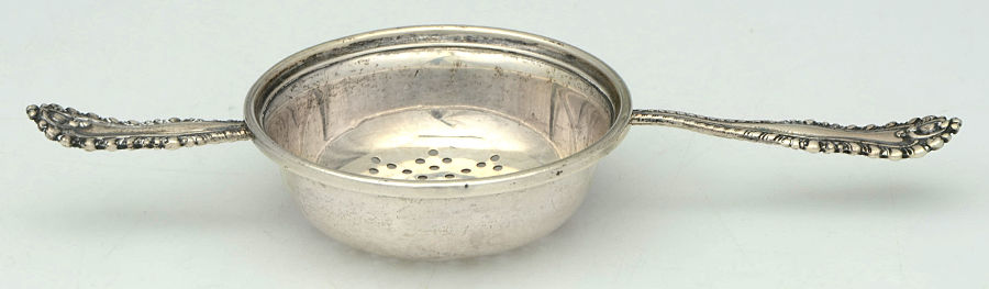 Gadroon (Sterling, No Monograms) Solid Individual Overcup Tea Strainer by Birks Silver-1
