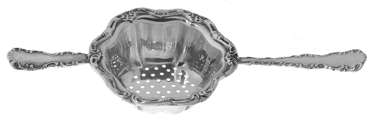Louis XV (Sterling, 1914) Solid Individual Overcup Tea Strainer by Birks Silver-1