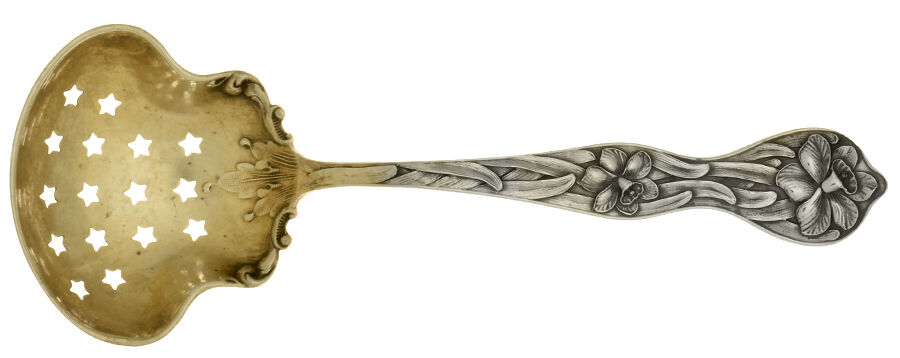 Daffodil (Sterling, 1900) Small Sugar Sifter by Baker Manchester-1