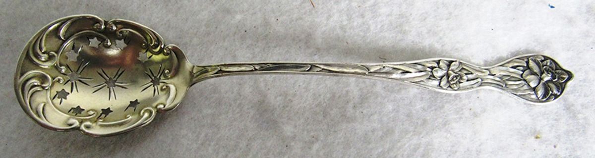 Daffodil (Sterling, 1900) Pierced Bowl Short Handle Olive Spoon by Baker Manchester-1