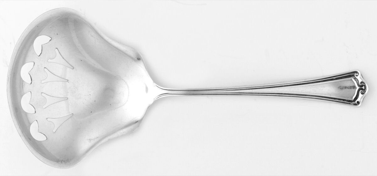 Roanoke (Sterling, 1918, No Monograms) Pierced Nut Serving Spoon by Baker Manchester-1
