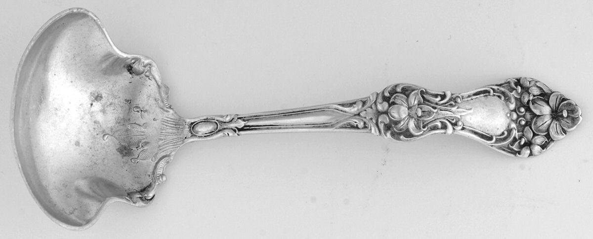 BMS11 (Sterling) Ladle-Cream/Solid Piece-Small by Baker Manchester-1