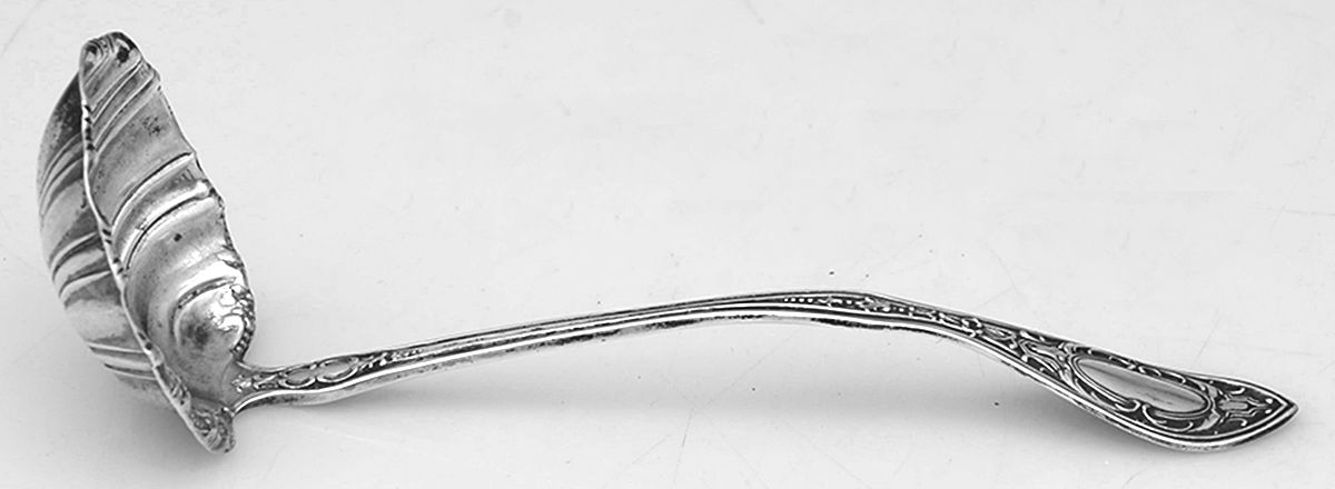 BAO2 (STERLING) Solid Piece Cream Ladle by Baird-North -1