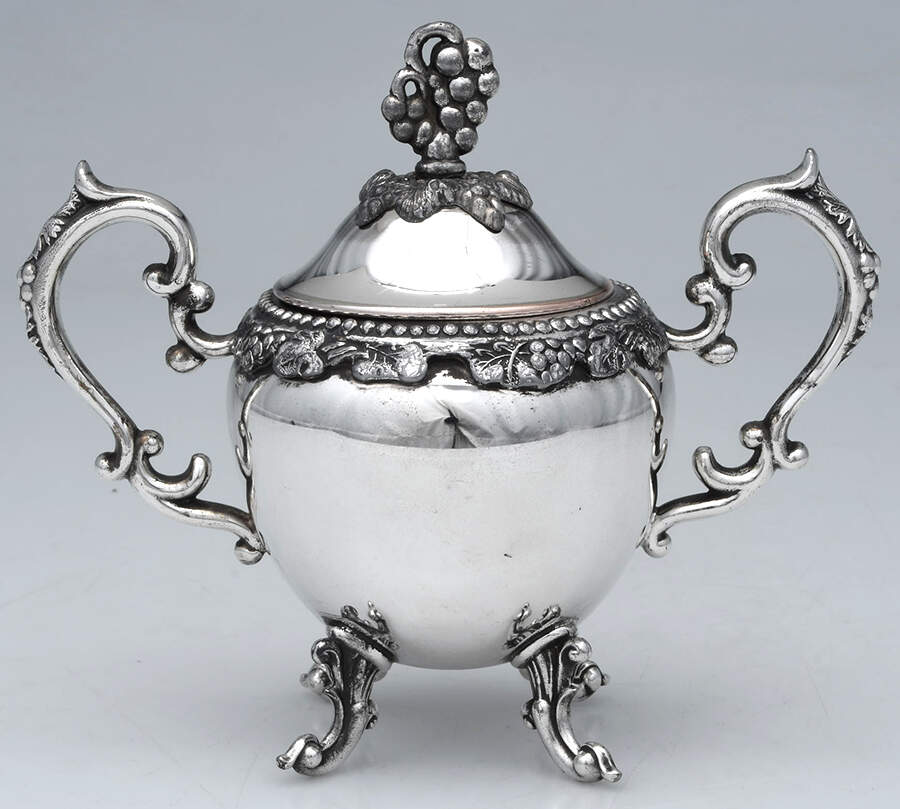 BIM6 (Silverplate, Hollowware) Sugar Bowl & Lid by Birmingham Silver Co-1