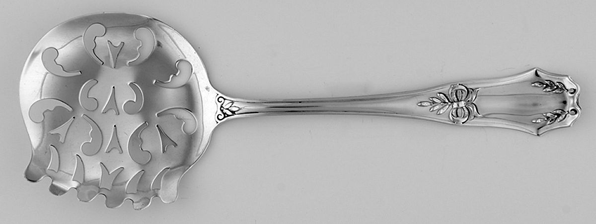 BMS34 (Sterling) Large Cucumber Server by Baker Manchester-1