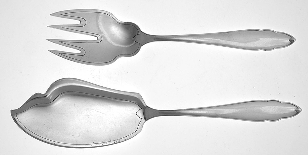 BMN14 (Silverplate) 2 Piece Large Solid Fish Serving Set by Bruckmann & Sohne-1