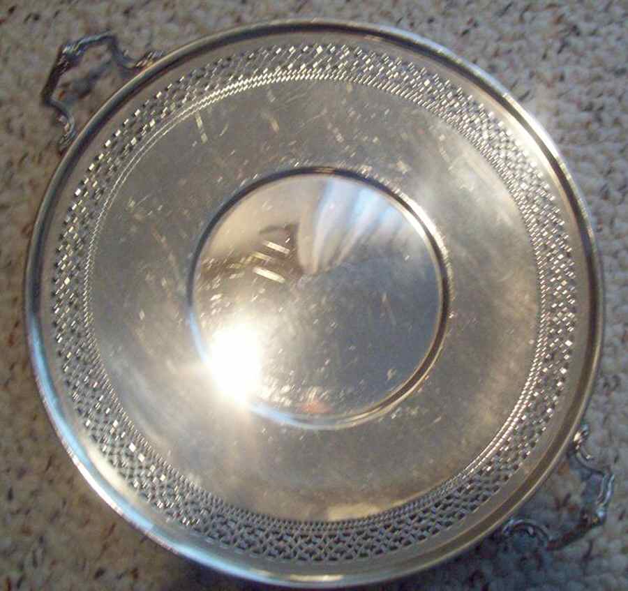 648 (Silverplate, Hollowware) Silverplate Sandwich Plate by Benedict-1
