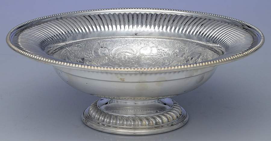 Silverplate Hollowware 10" Fruit Serving Bowl by Barker Bros Ltd. Flatware-1