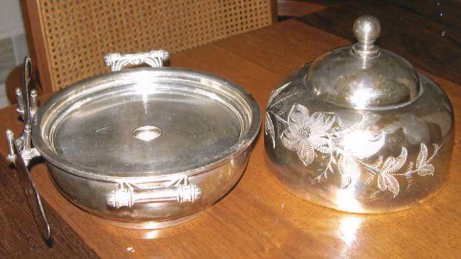 BCX5 (Silverplate, Hollowware) Silverplate Round Covered Casserole by Barbour Silver (USA)-1