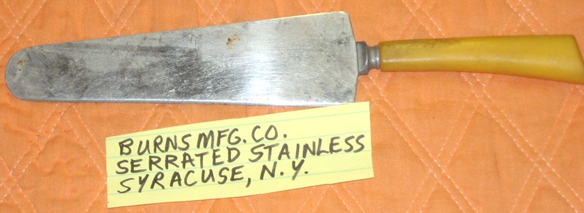 BMG1 (Stainless) Pie Server with Stainless Blade by Burns Mfg &Co-1