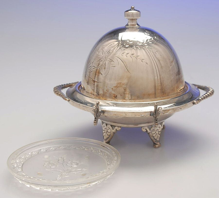 651 (Silverplate, Hollowware) Round Covered Butter with Glass Liner by Brooklyn-1