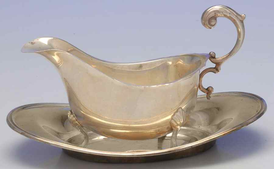 18-30 (Sterling, Hollowware) Sterling Gravy Boat & Underplate by Birks Silver-1