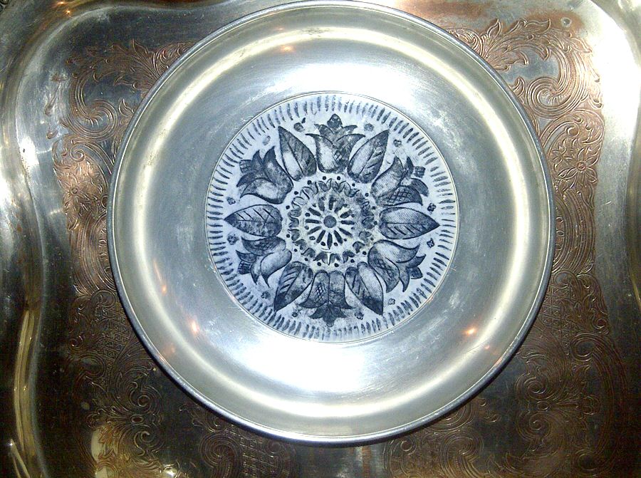 Buenilum Aluminium Hollowware Round Tray by Buehner-Wanner-1