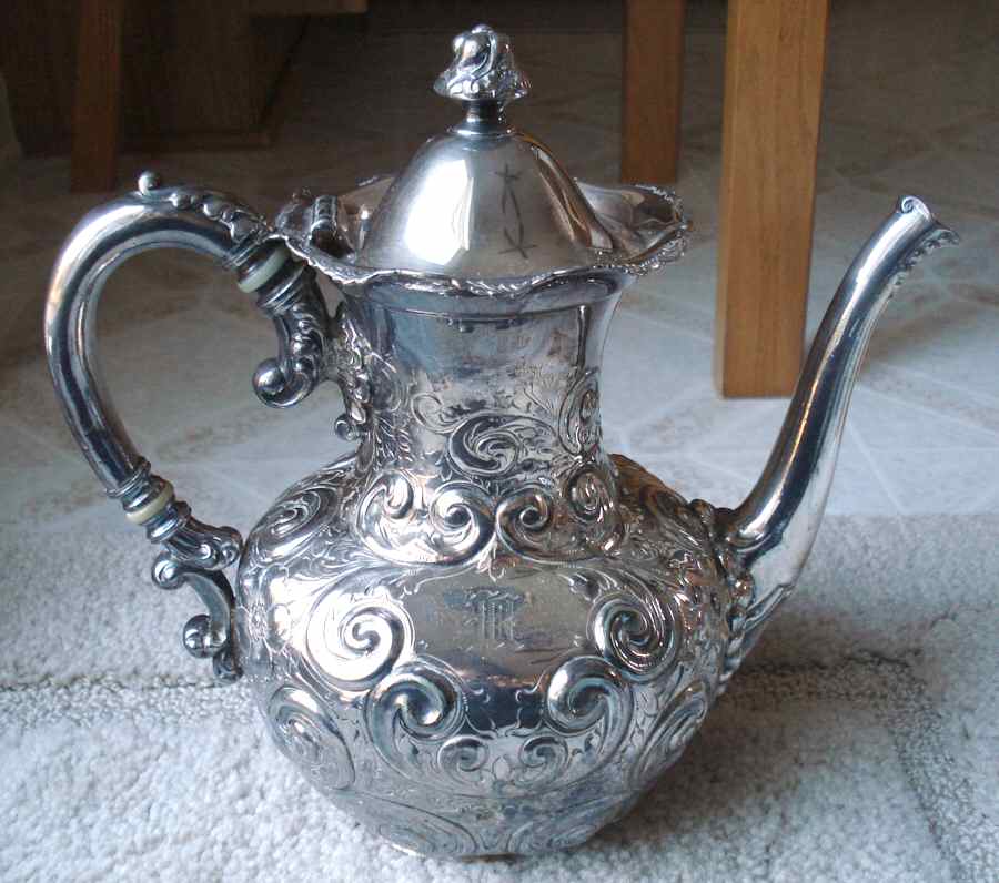 1017 (Silverplate, Hollowware) Silverplate Coffee Pot by Barbour Silver (USA)-1