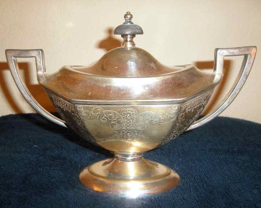 5314 (Silverplate, Hollowware) Sugar Bowl & Lid by Barbour Silver (USA)-1