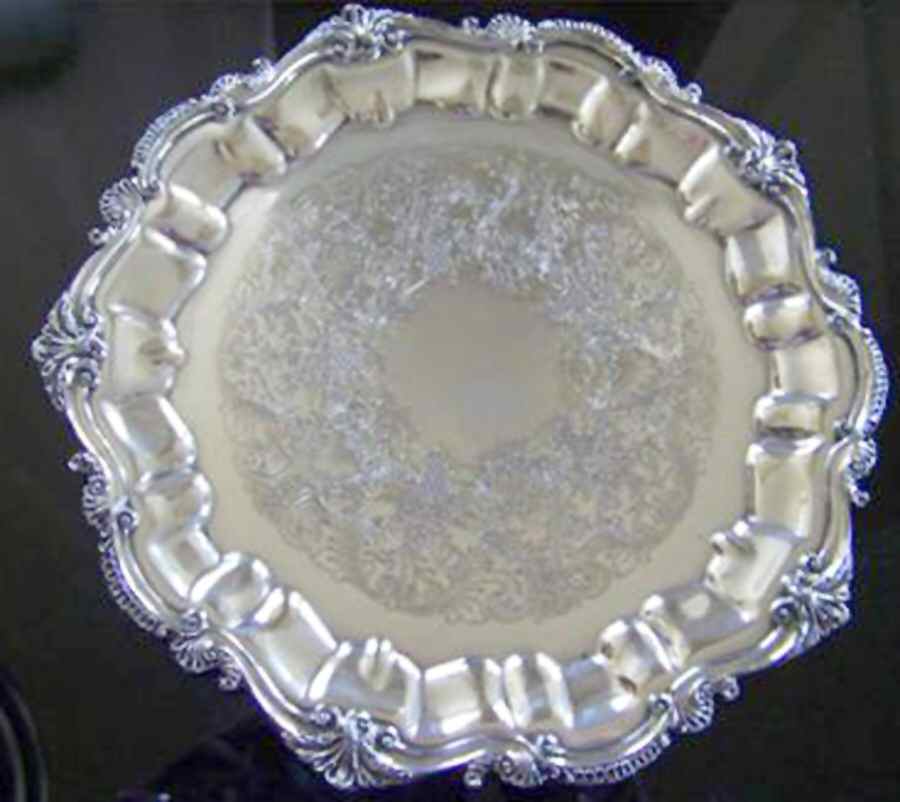 6486 (Silverplate, Hollowware) 8" Round Tray by Barbour Silver (USA)-1