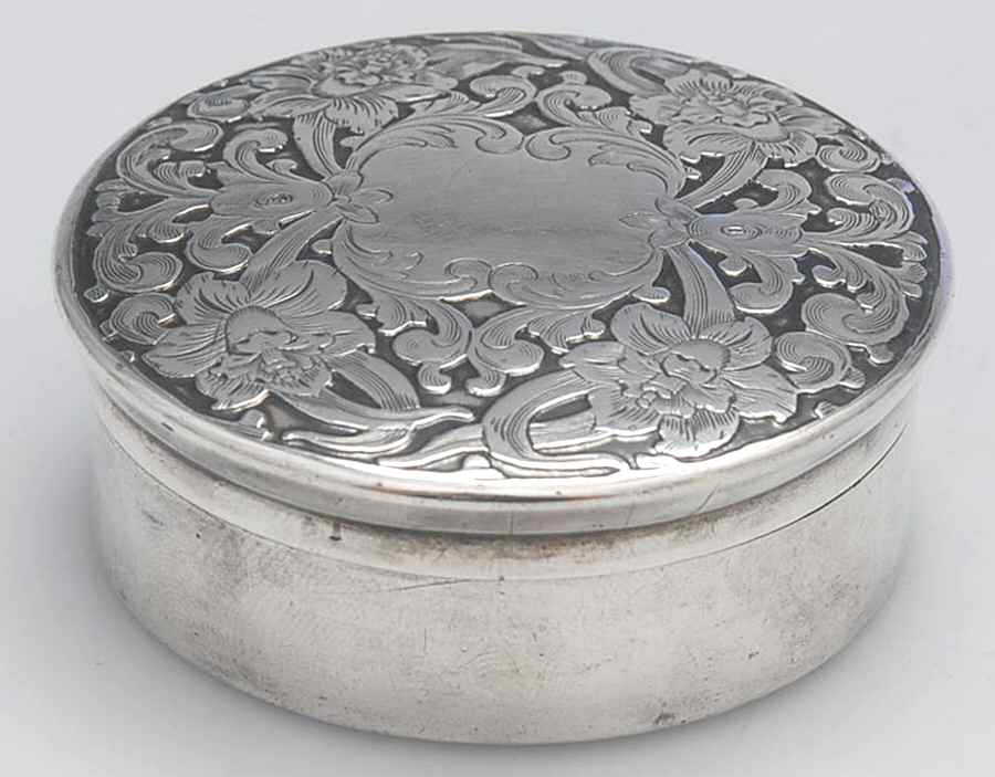 G15 (Sterling, Hollowware) 2" Pill Box by Bailey, Banks & Biddle-1