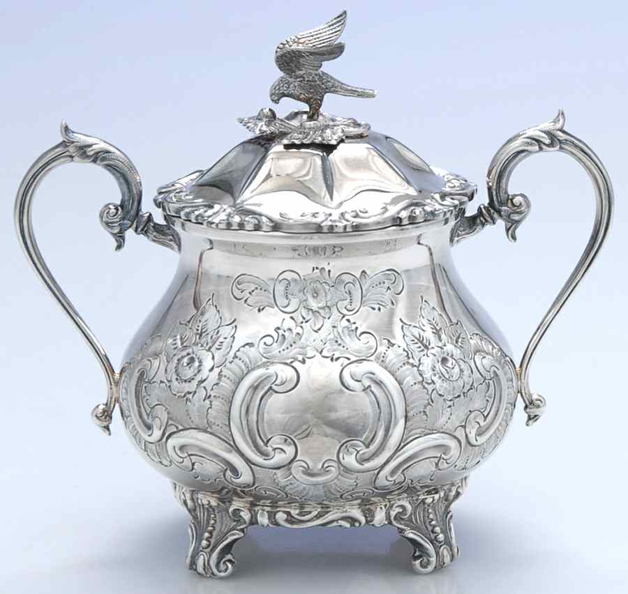 BBS11 (Silverplate, Hollowware) Sugar Bowl & Lid by Barker Bros Ltd. Flatware-1