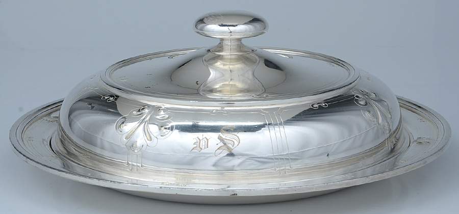 6306 (Silverplate, Hollowware) 12" Pie Plate & Lid by Barbour Silver (USA)-1