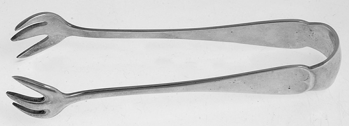 BIR31 (Silverplate) Sugar Tongs by Birks Silver-1