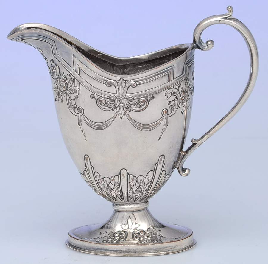 9700 (Silverplate, Hollowware) Mini Creamer by Barbour Silver (USA)-1