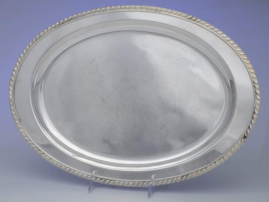 Silverplate Hollowware 15" Oval Serving Platter by Benedict-1