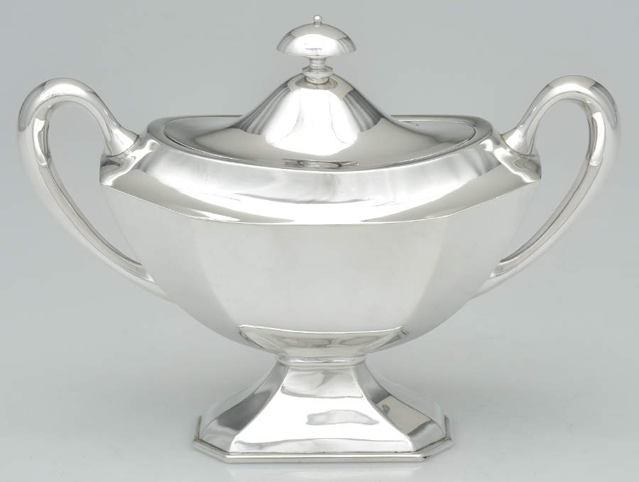 1318 (Sterling, Hollowware) Sugar Bowl & Lid by Barbour Silver (USA)-1
