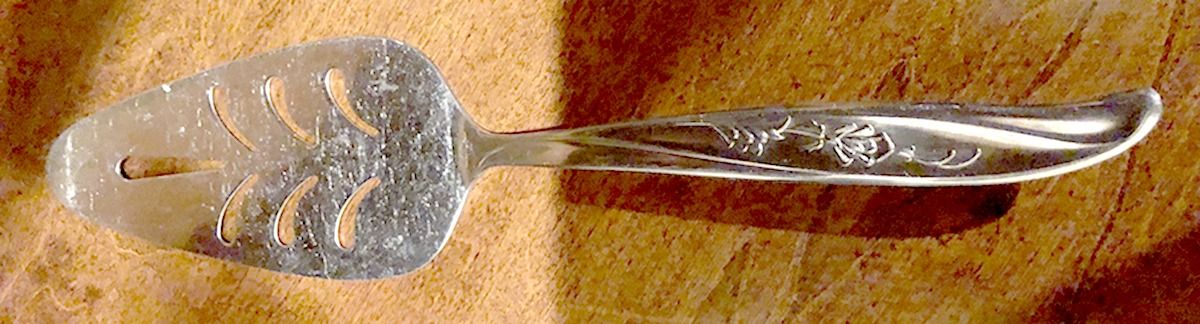 Roseglow (Stainless) Pierced All Stainless Pie Server by Castle Court-1